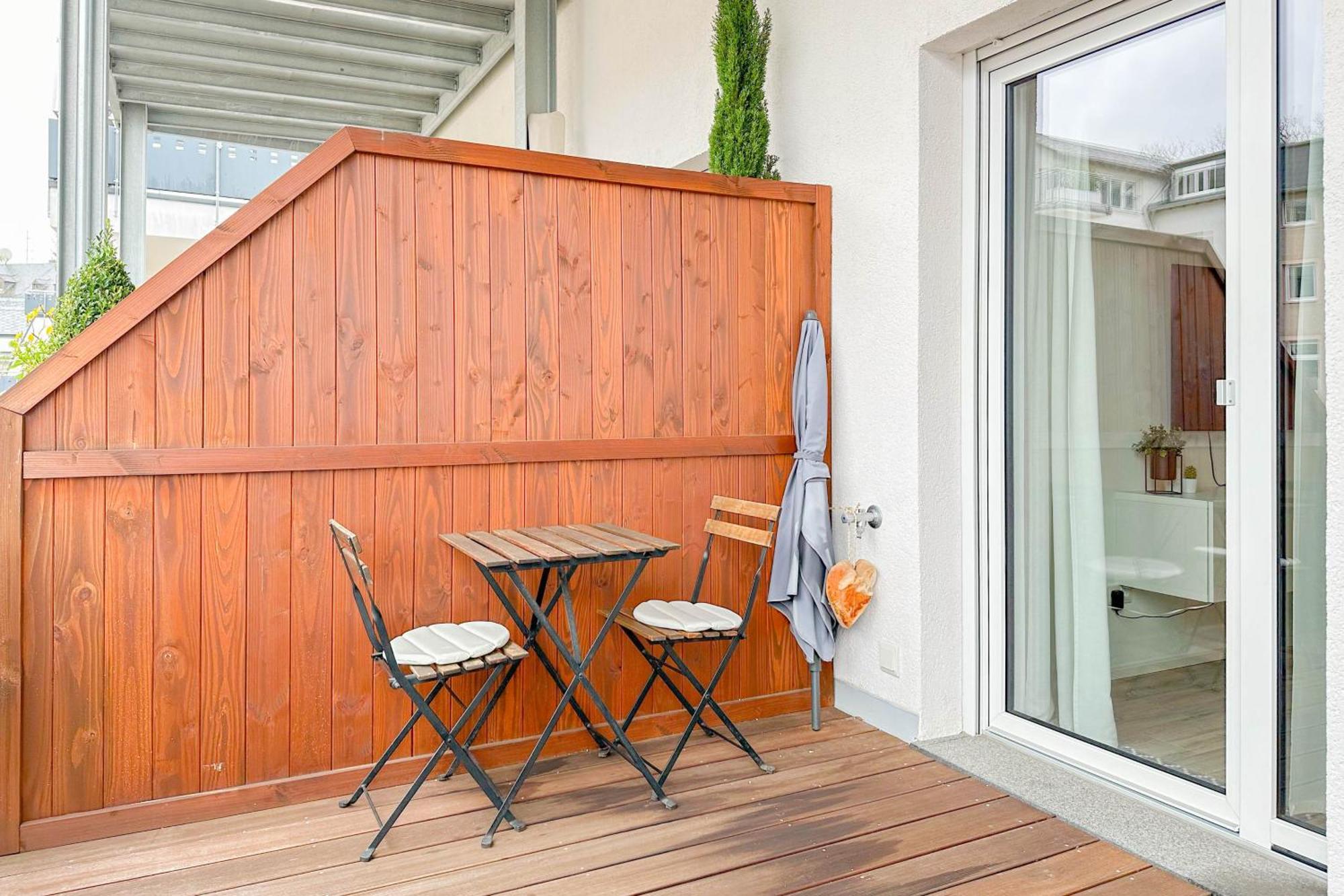Modernes Trierer Cityloft Mit Grossem Balkon Exterior photo